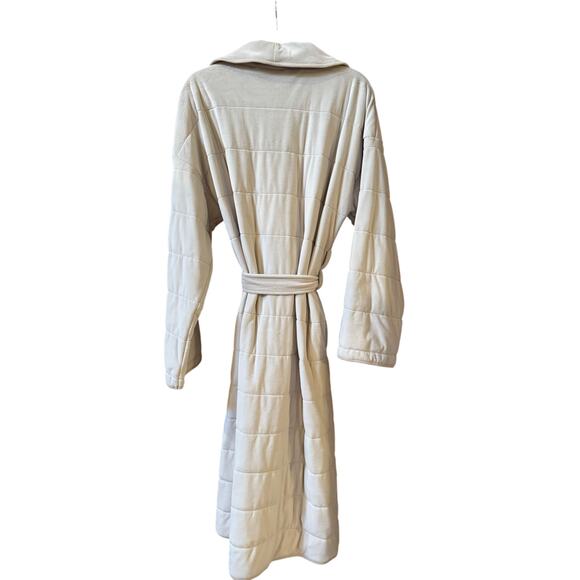 Barefoot Dreams LuxeChic Blanket Robe Color: Stone (NEW) - Picture 6 of 6